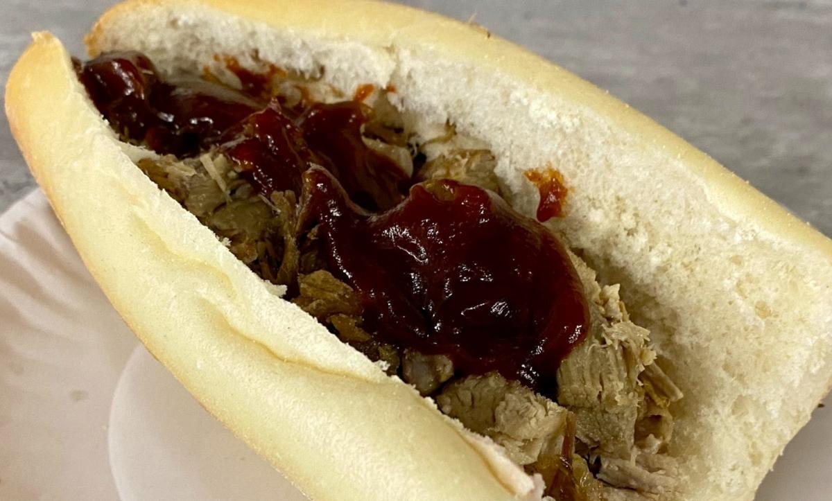 Small Pulled Pork Sandwich