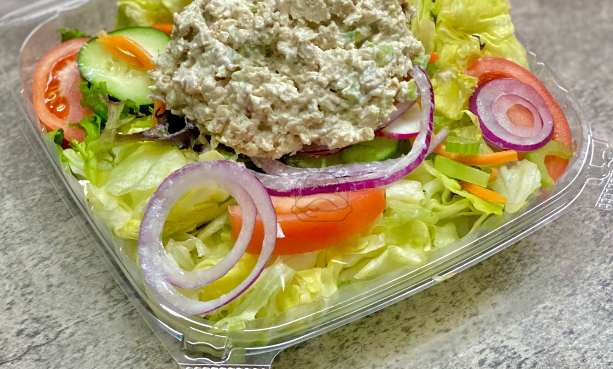Tossed Salad w/ Chicken Salad