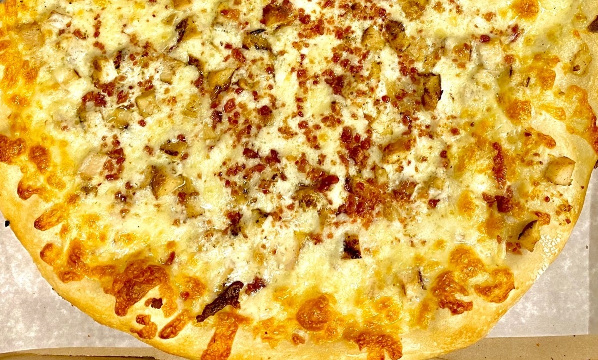 Chicken Bacon Ranch Pizza