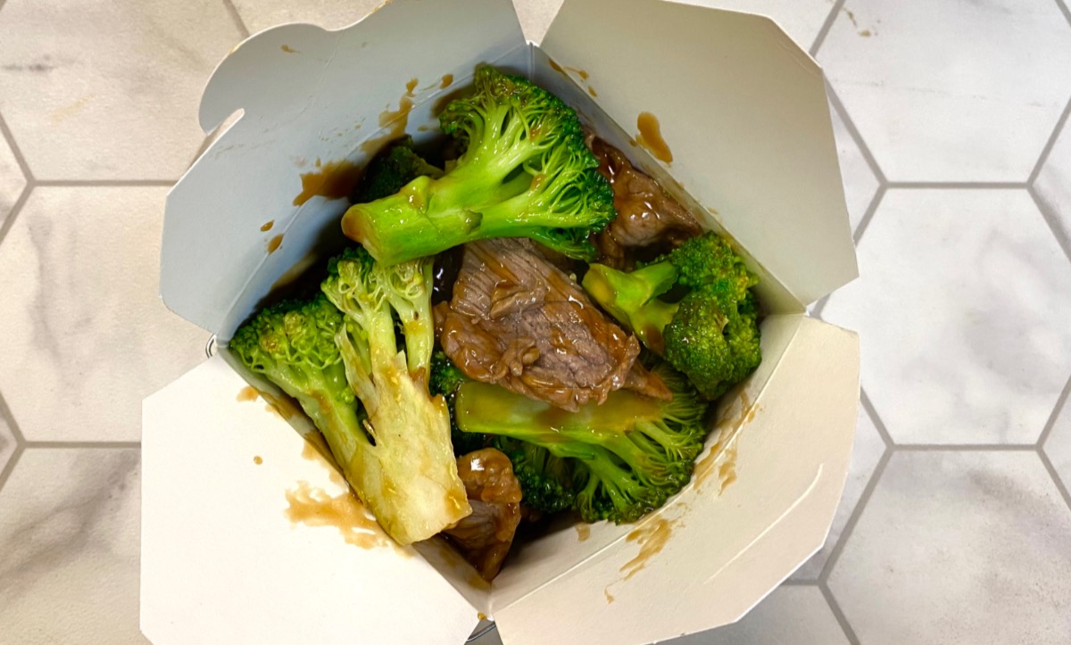 *85. Beef w/ Broccoli in Garlic Sauce (Pt.)