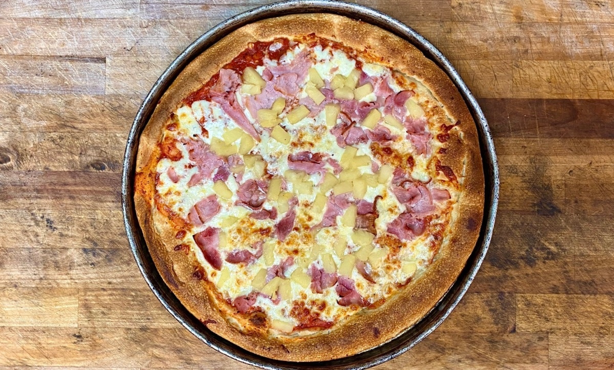 Hawaiian Pizza