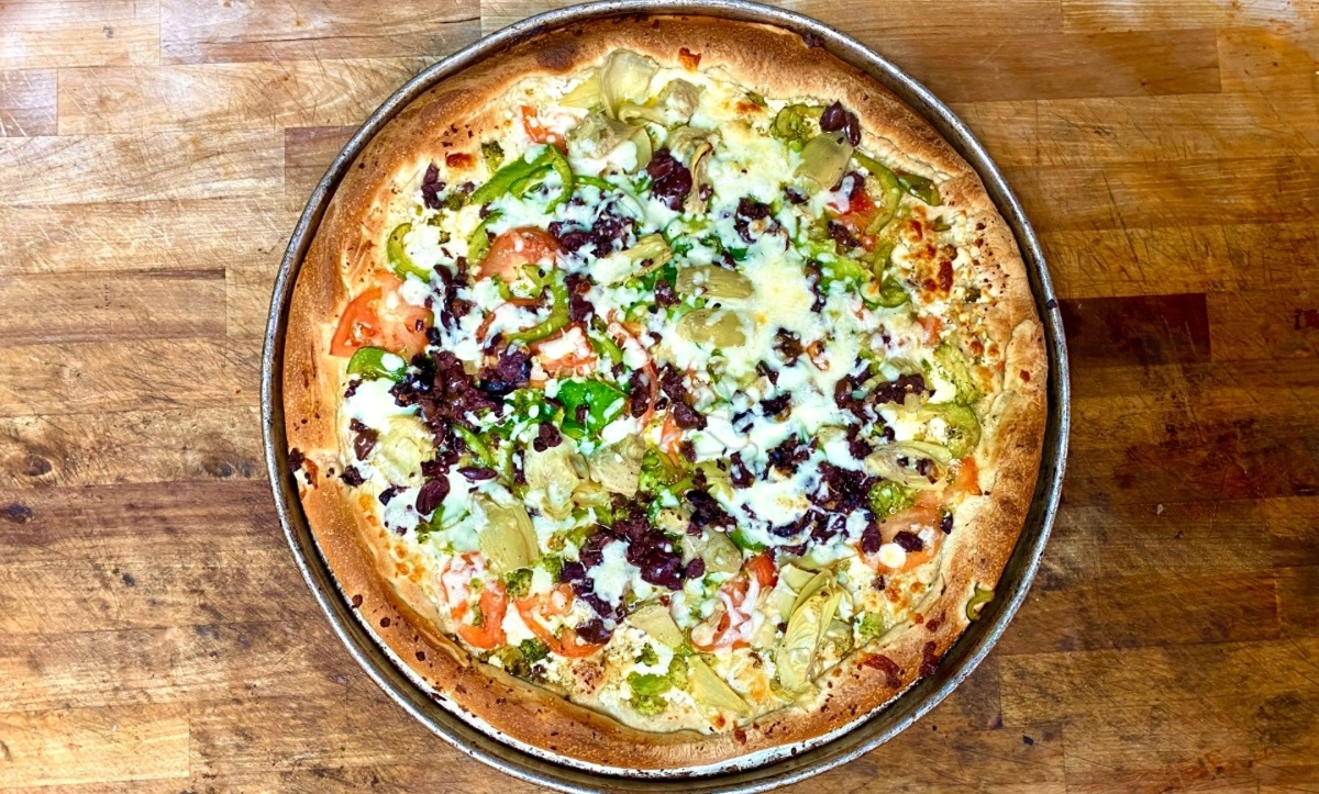 Greek White Pizza