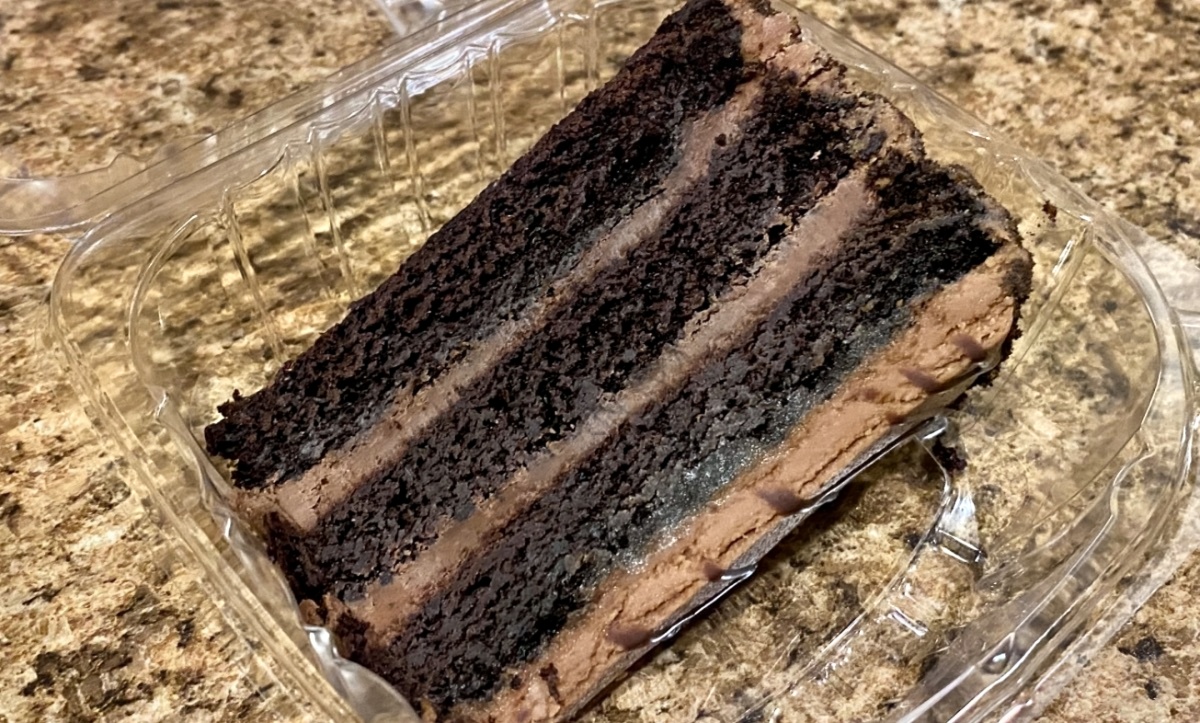 Black Satin Chocolate Cake (Slice)