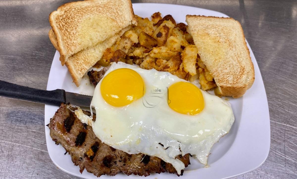 London Broil & Eggs