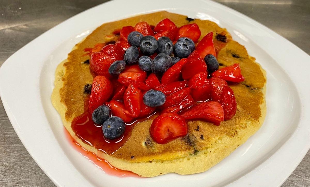 Three Pancakes w/ Fruit