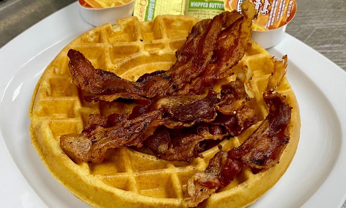 Belgian Waffle w/ Meat