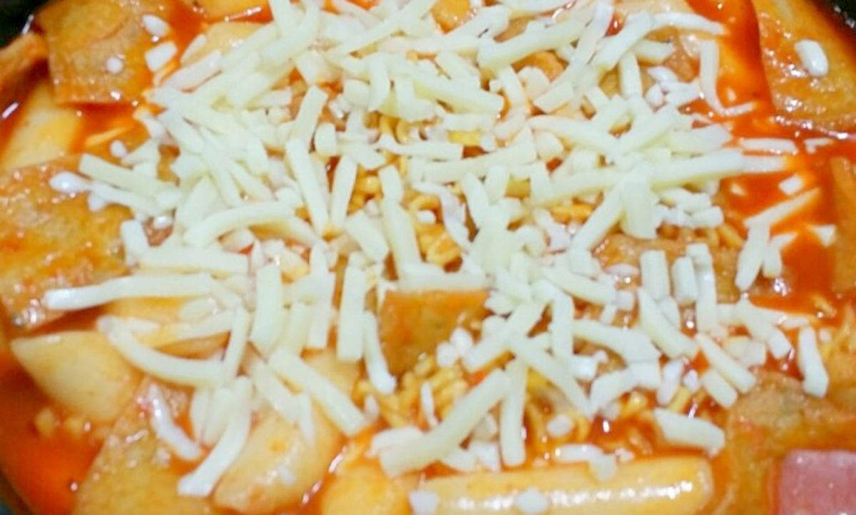 A6. Cheese Tonkachu Ttuk bboki