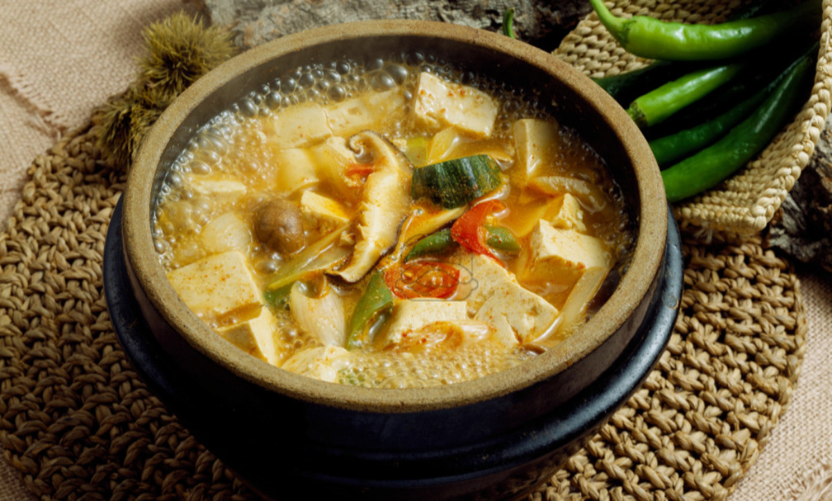 S4. Doen Jang Jjigae