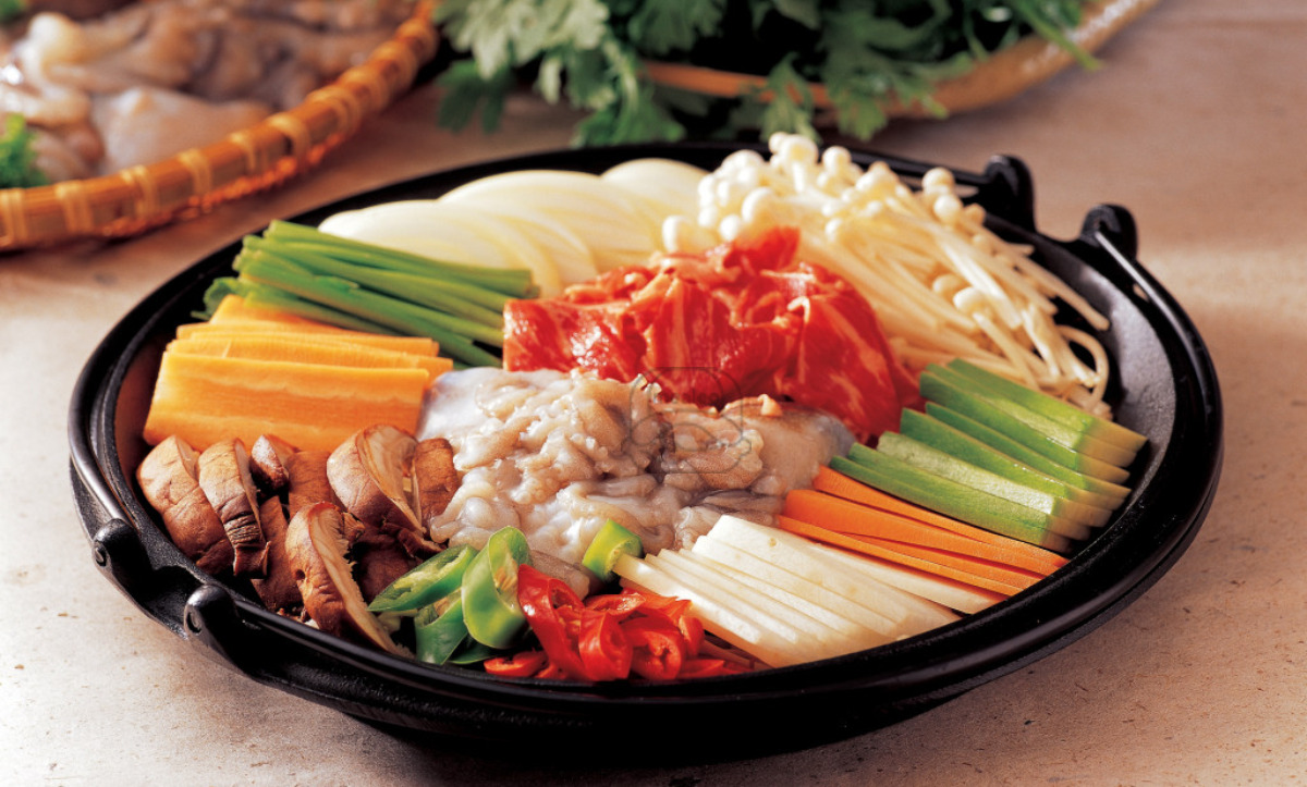 H5. Bulgogi Jeon Gol