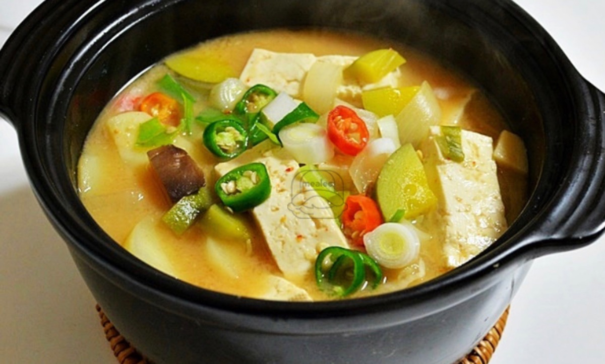 L4. Soybean Paste Soup