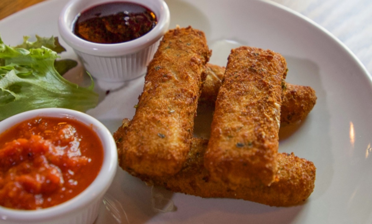 Fried Mozzarella Cheese
