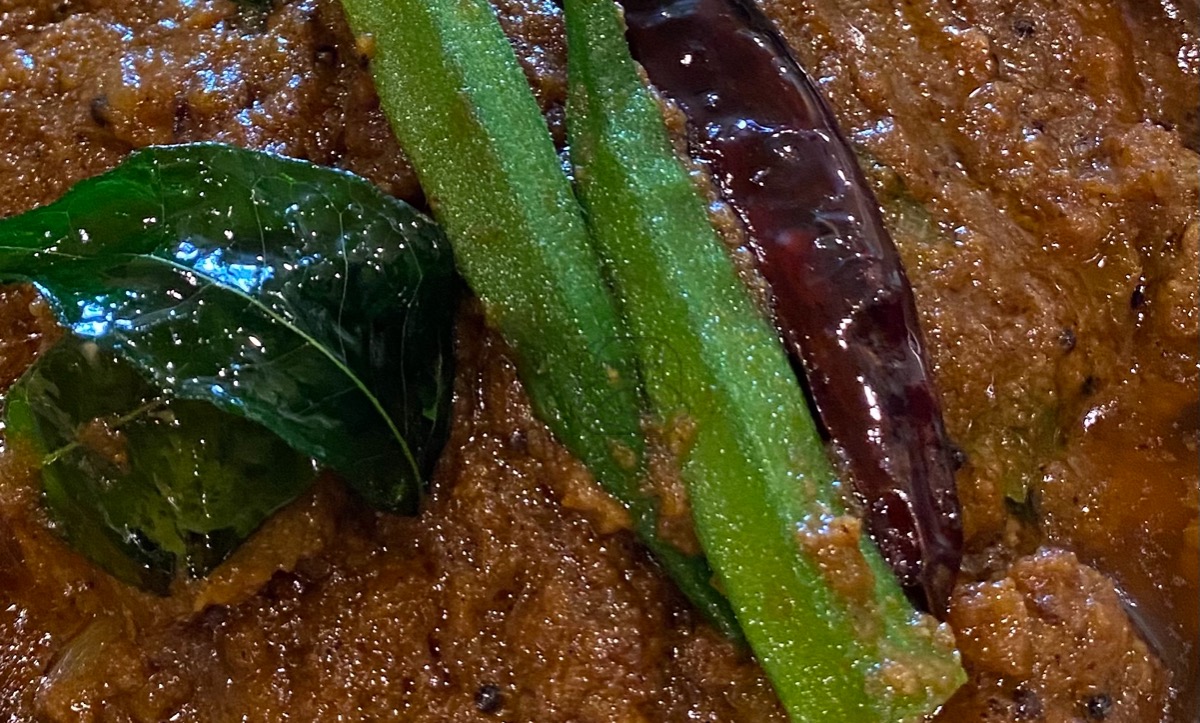 Irachi Vendakka Theeyal