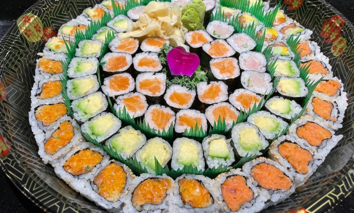 3 Roll Special