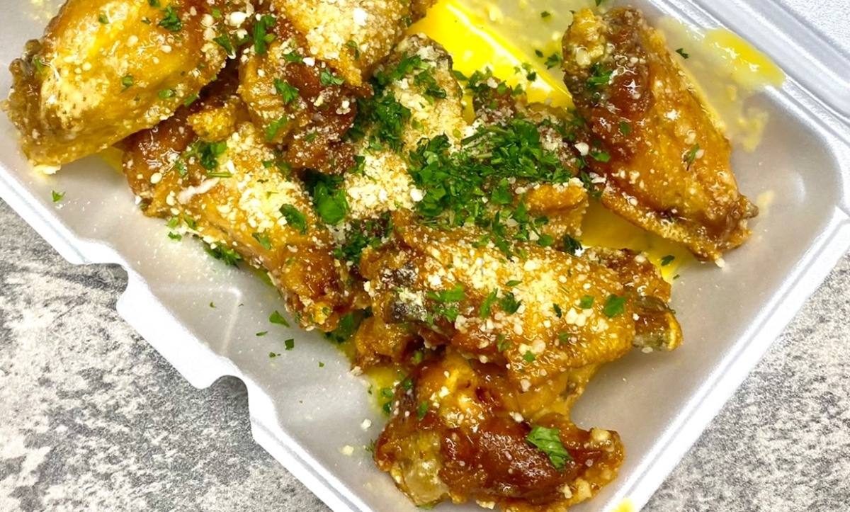 Wings (10)