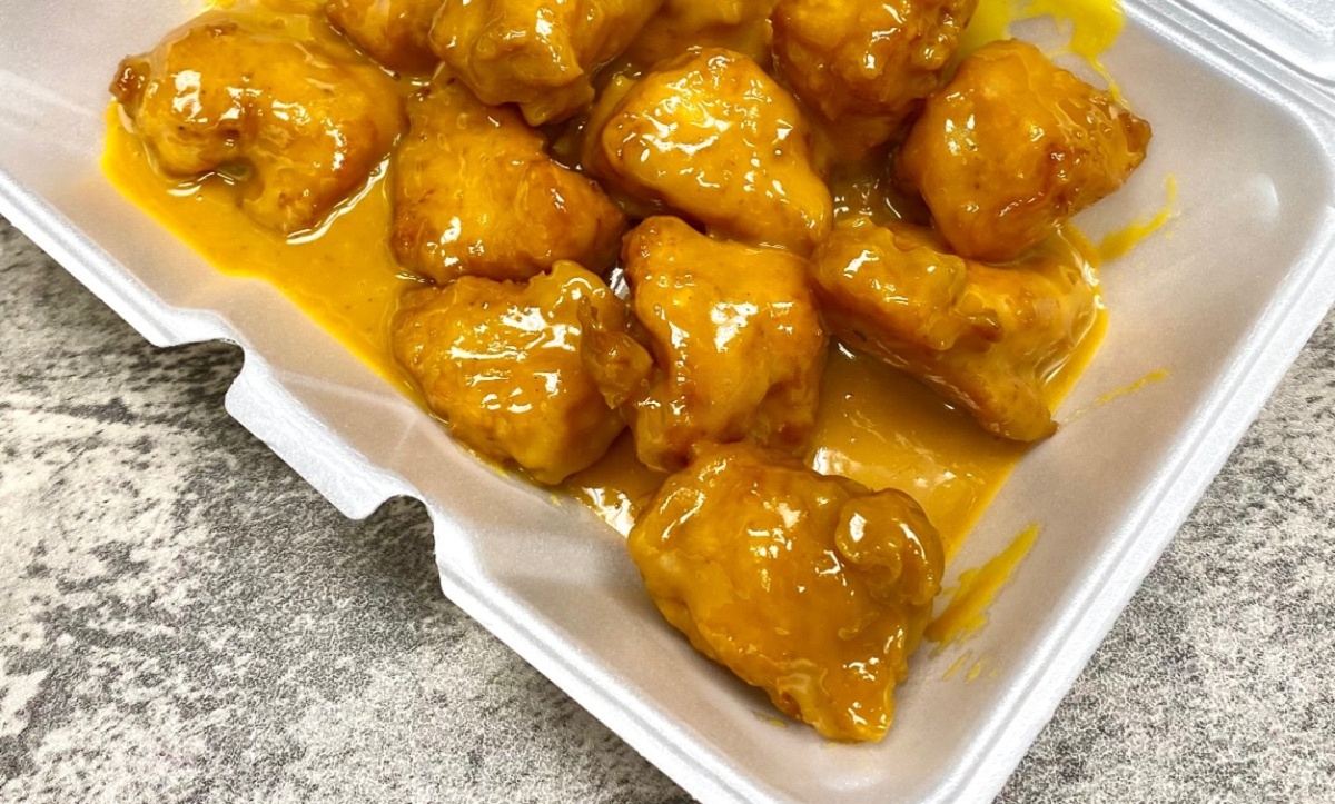 Boneless Wings (12)