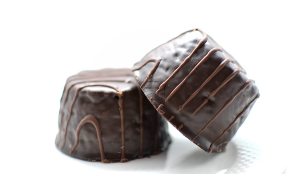 Hershey Triple Chocolate Cake 3 pcs.