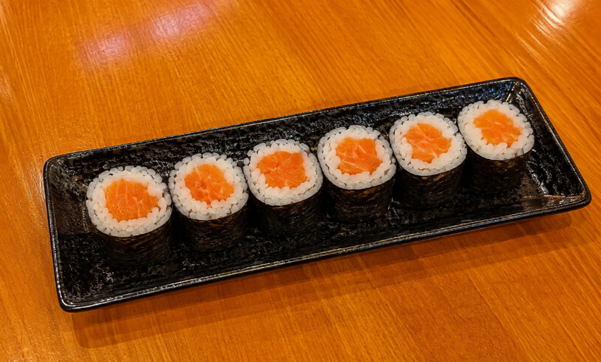 R2. Salmon Roll