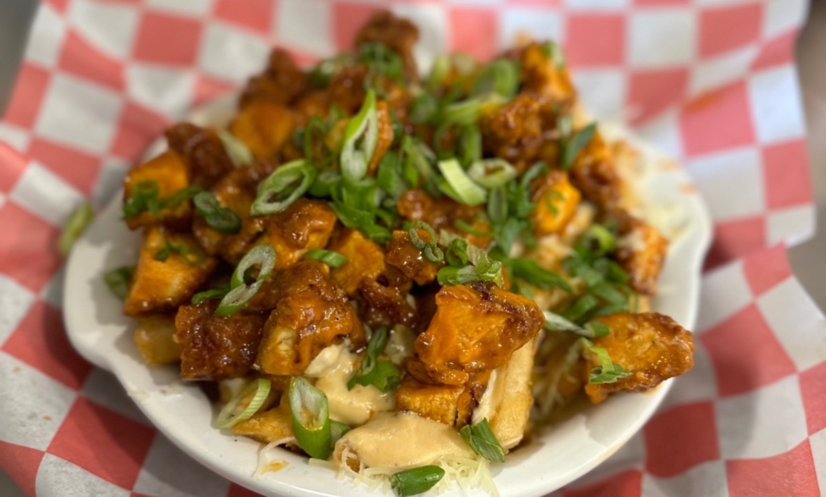 Buffalo Chicken Mac N' Cheese