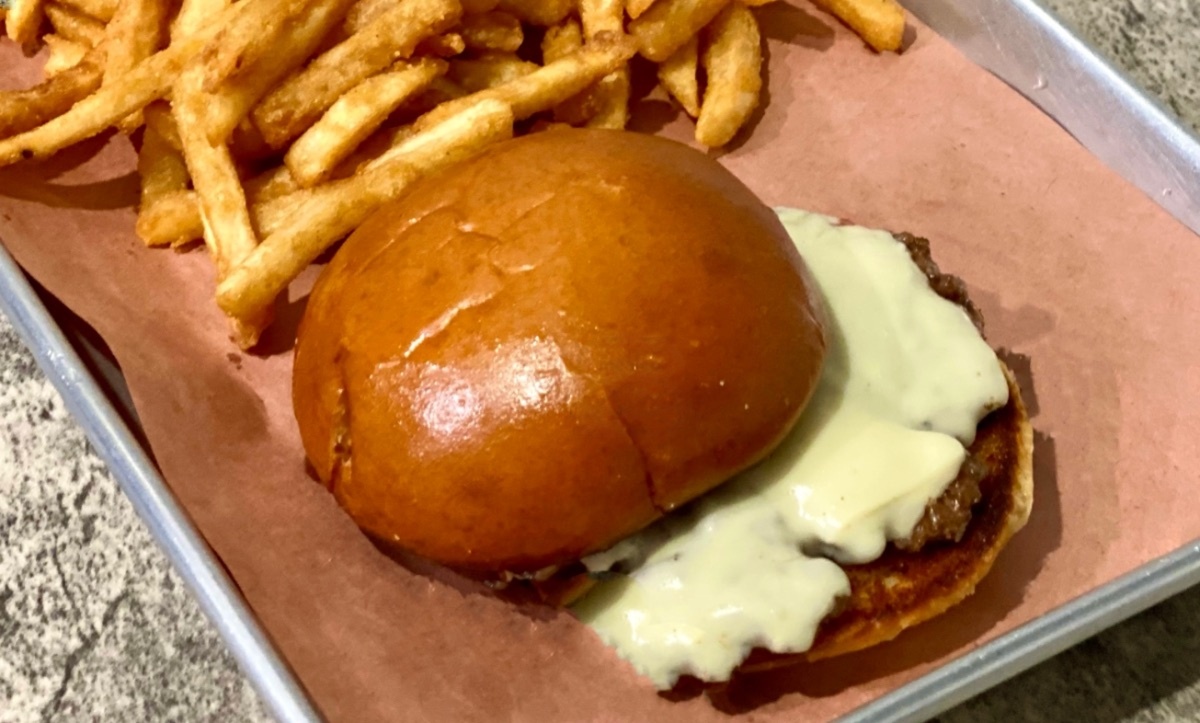 Cheeseburger & Fries