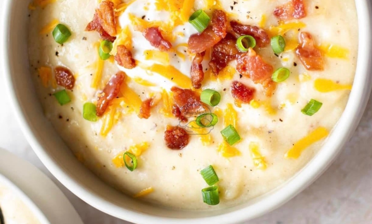 Bowl Loaded Saratoga Potato Leek Chowder