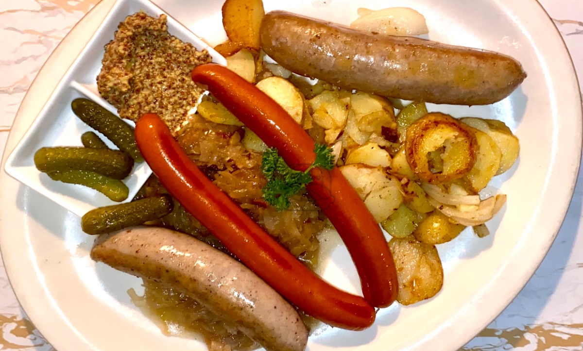 Munich Beer Garden Wurst Platter