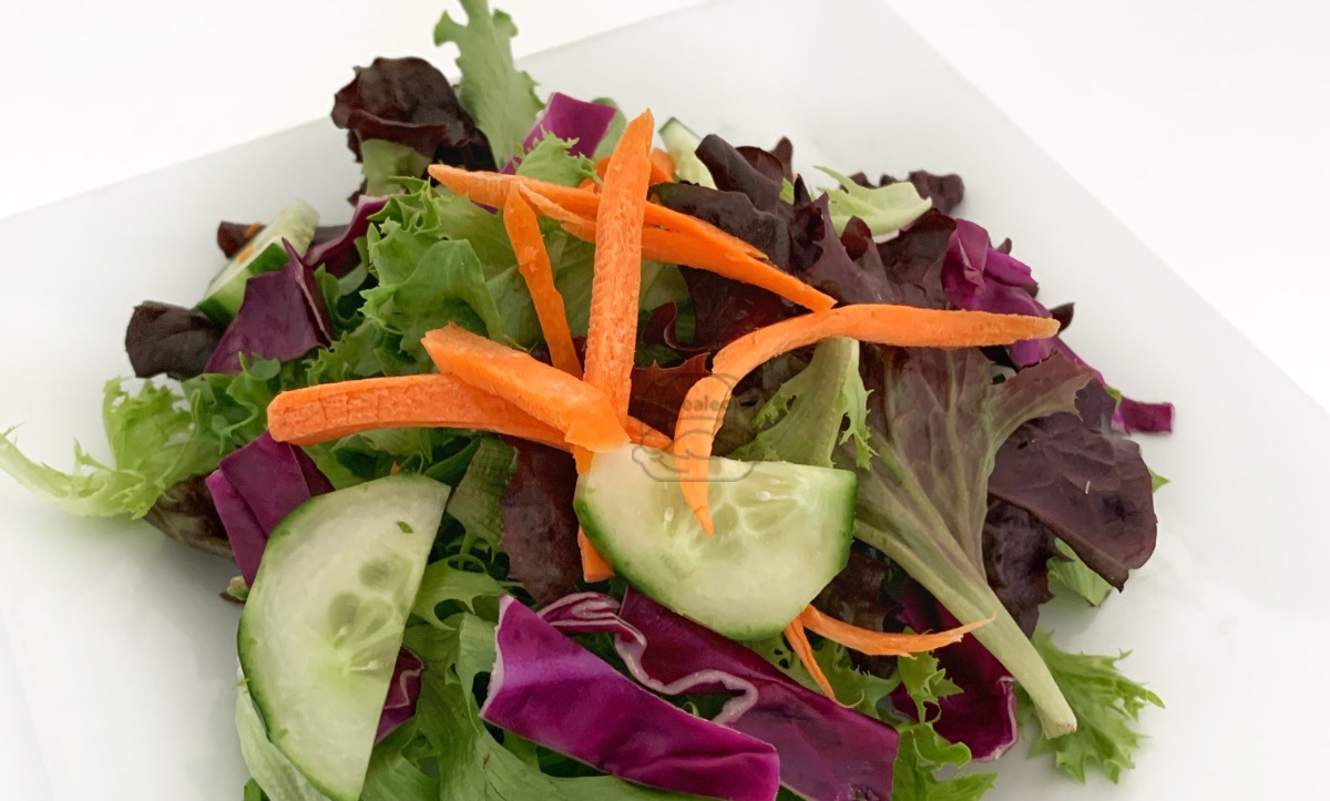 Nicole's Field Green Salad