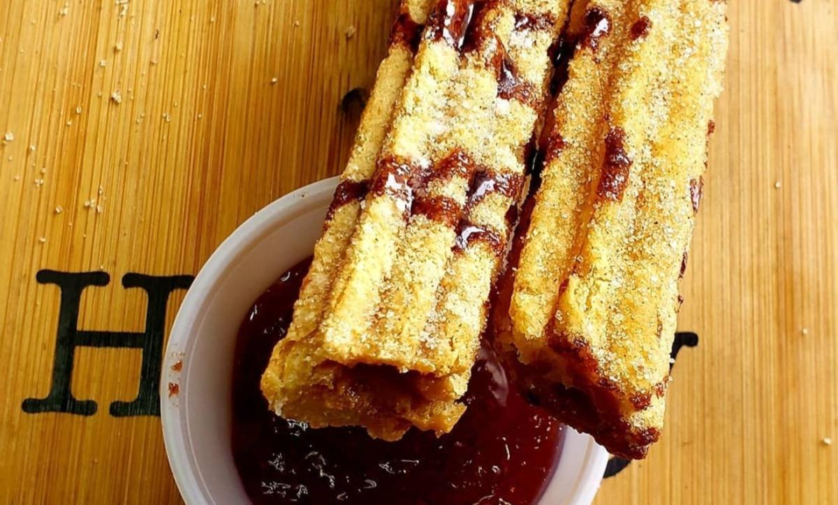 Churros & Creme