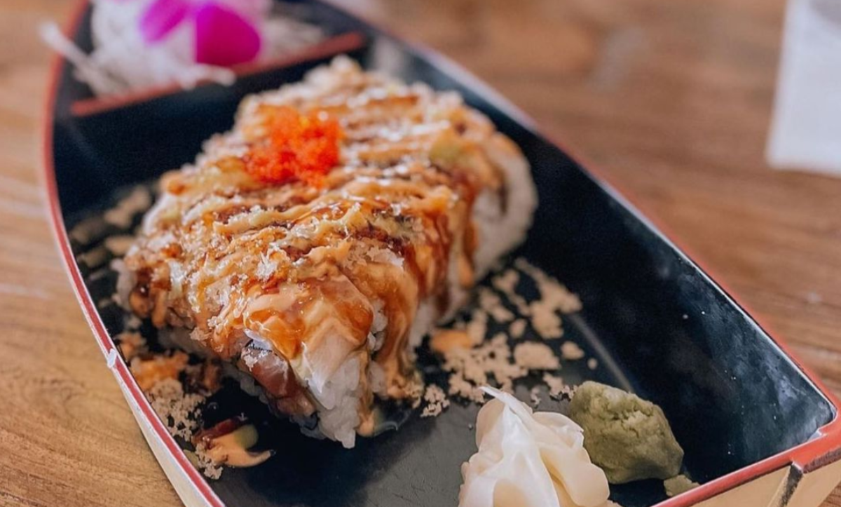 Small Sushi Boat*