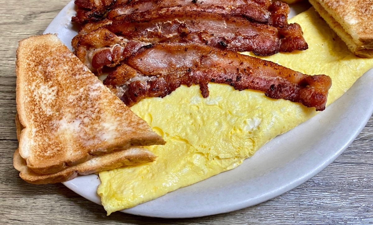 Cheese Omelet