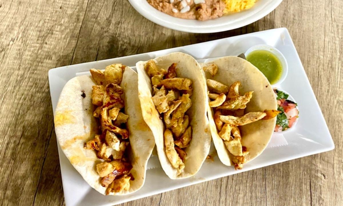 Grilled Chicken Tacos