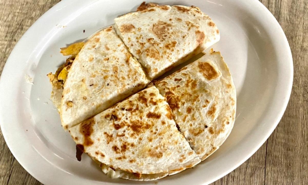 Quesadillas A La Carte (2)