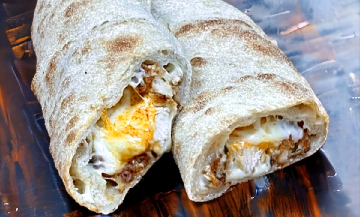 Buffalo Chicken Stromboli