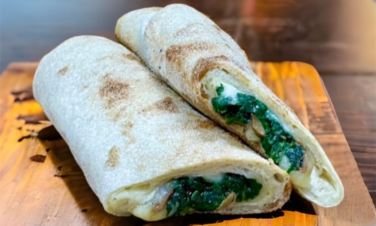 Spinach Stromboli