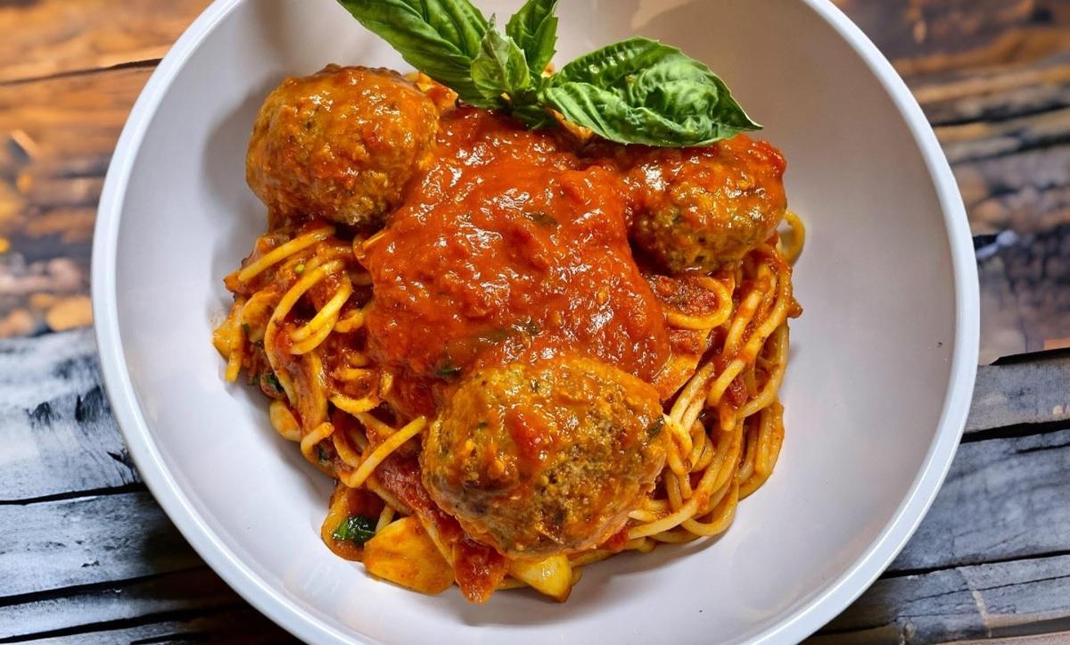 Pasta w/ Meatballs Dinner