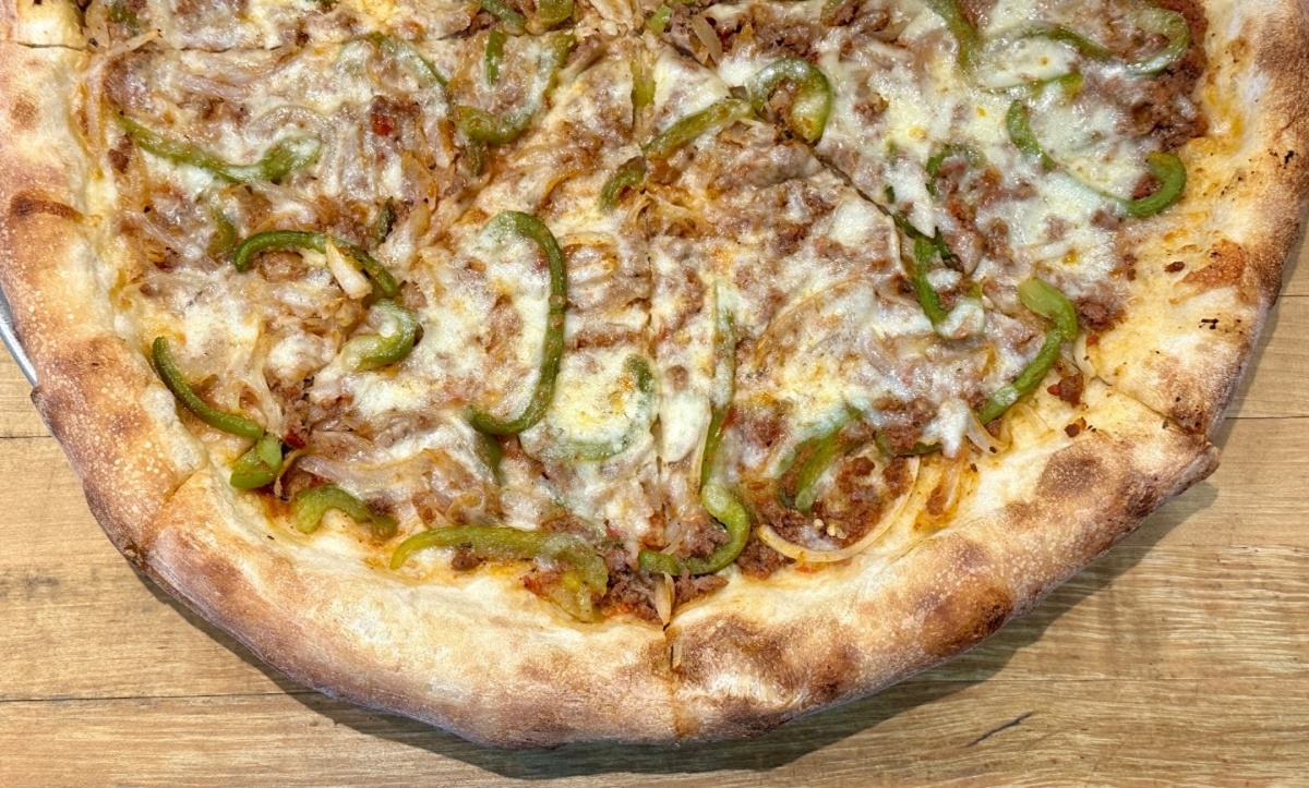 Deluxe Pizza