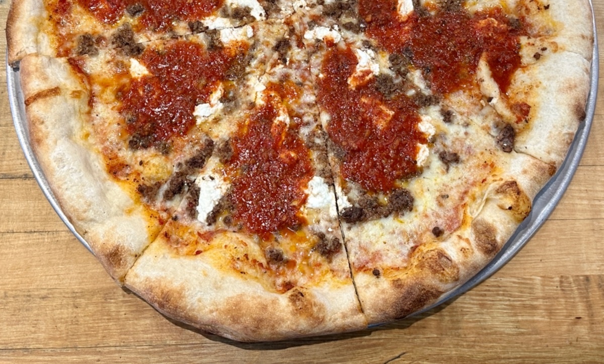 Beef Lasagna Pizza