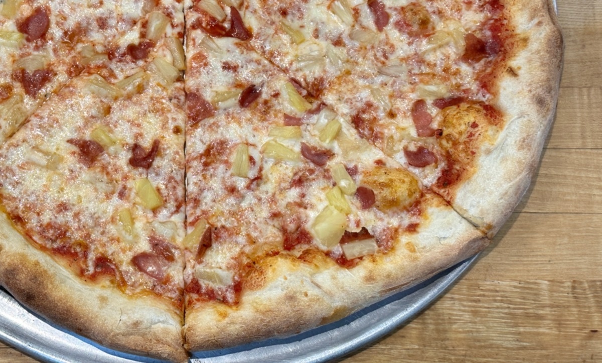 Hawaiian with Bacon (Slice)