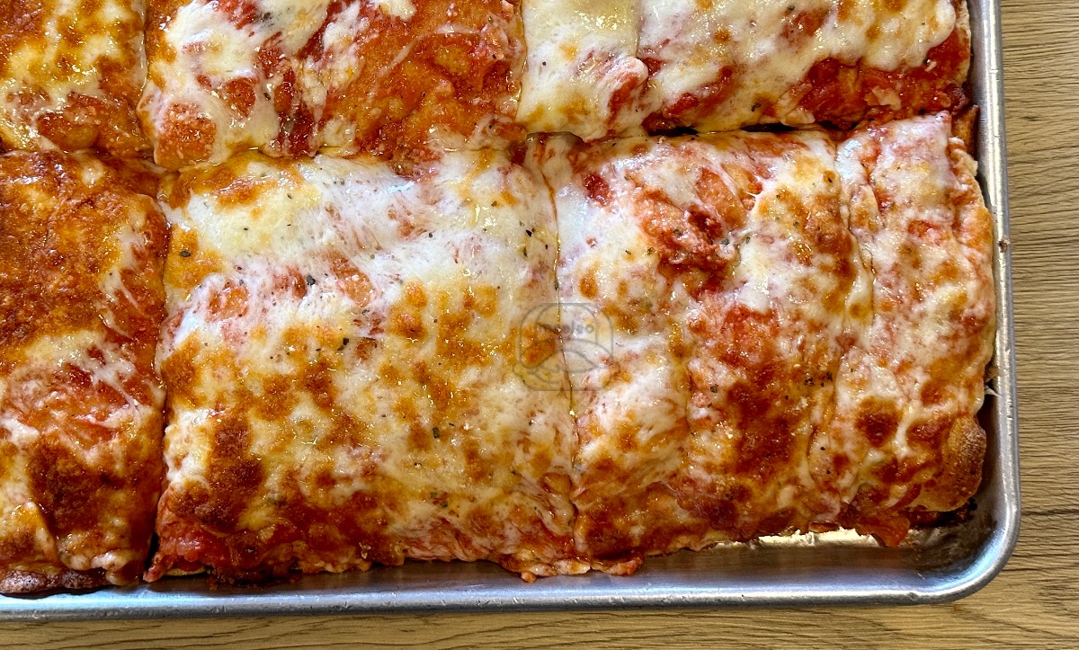 Sicilian Pizza (8 slices)