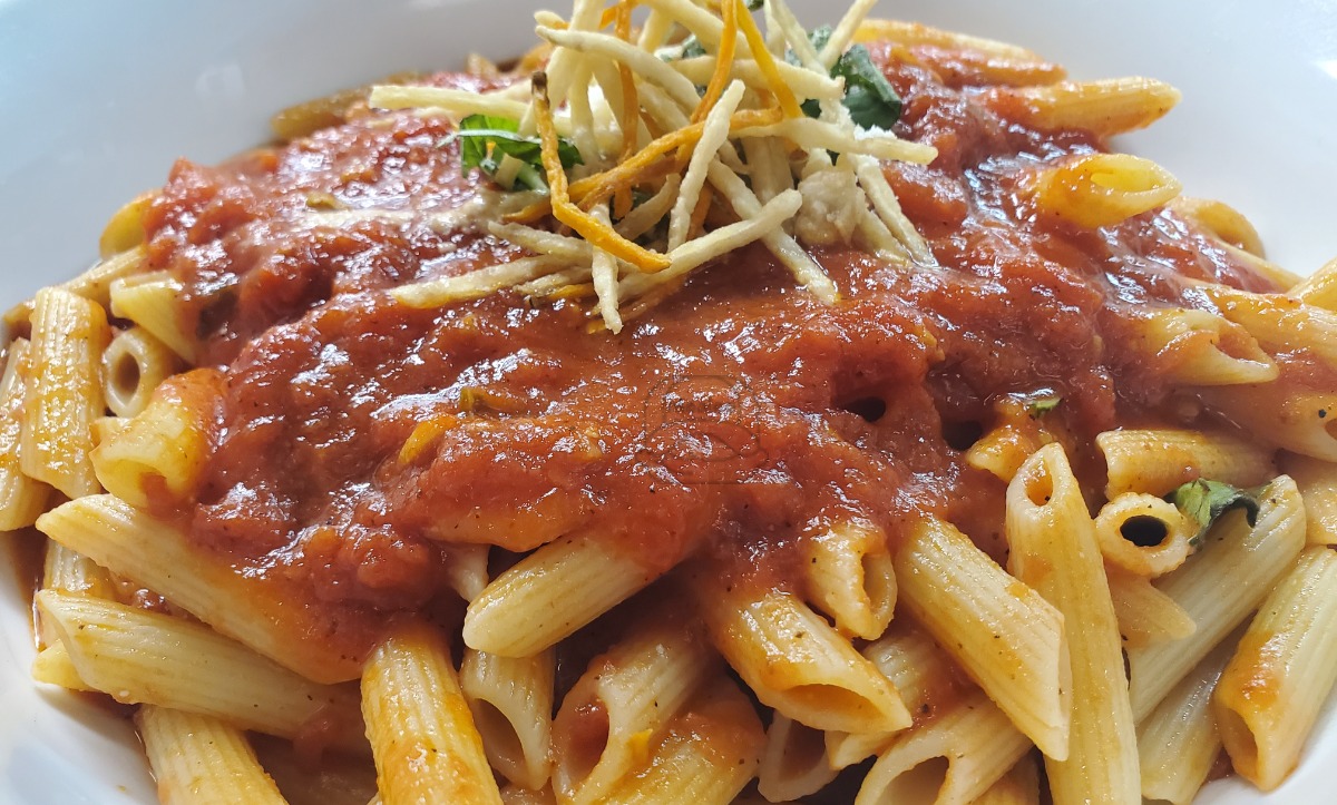 Pasta w/ Marinara