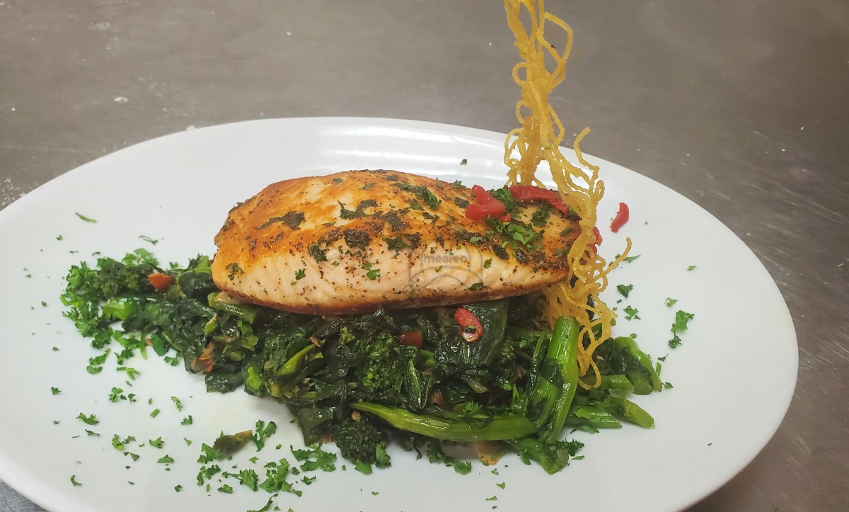 Pan Seared Salmon over Broccoli Rabe