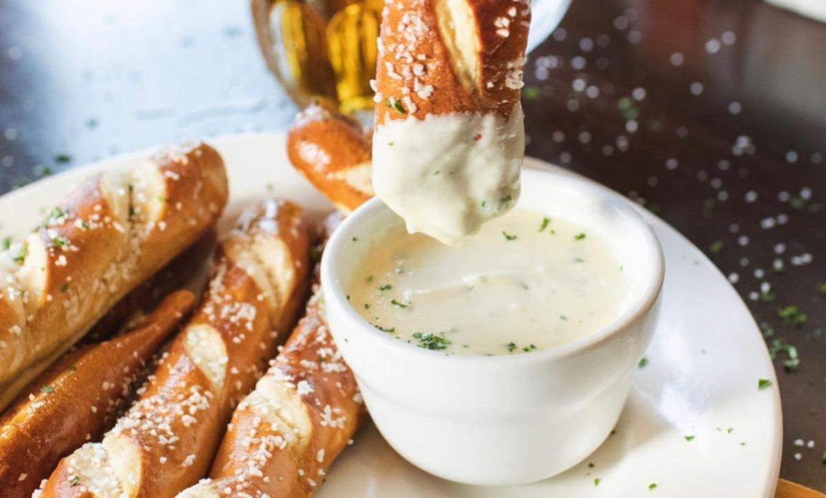 Pretzel Sticks & Beer Cheese
