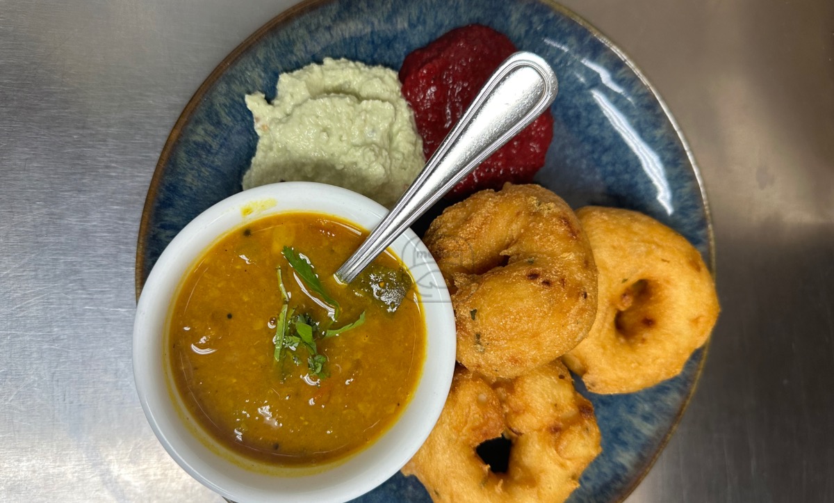Medhu Vada