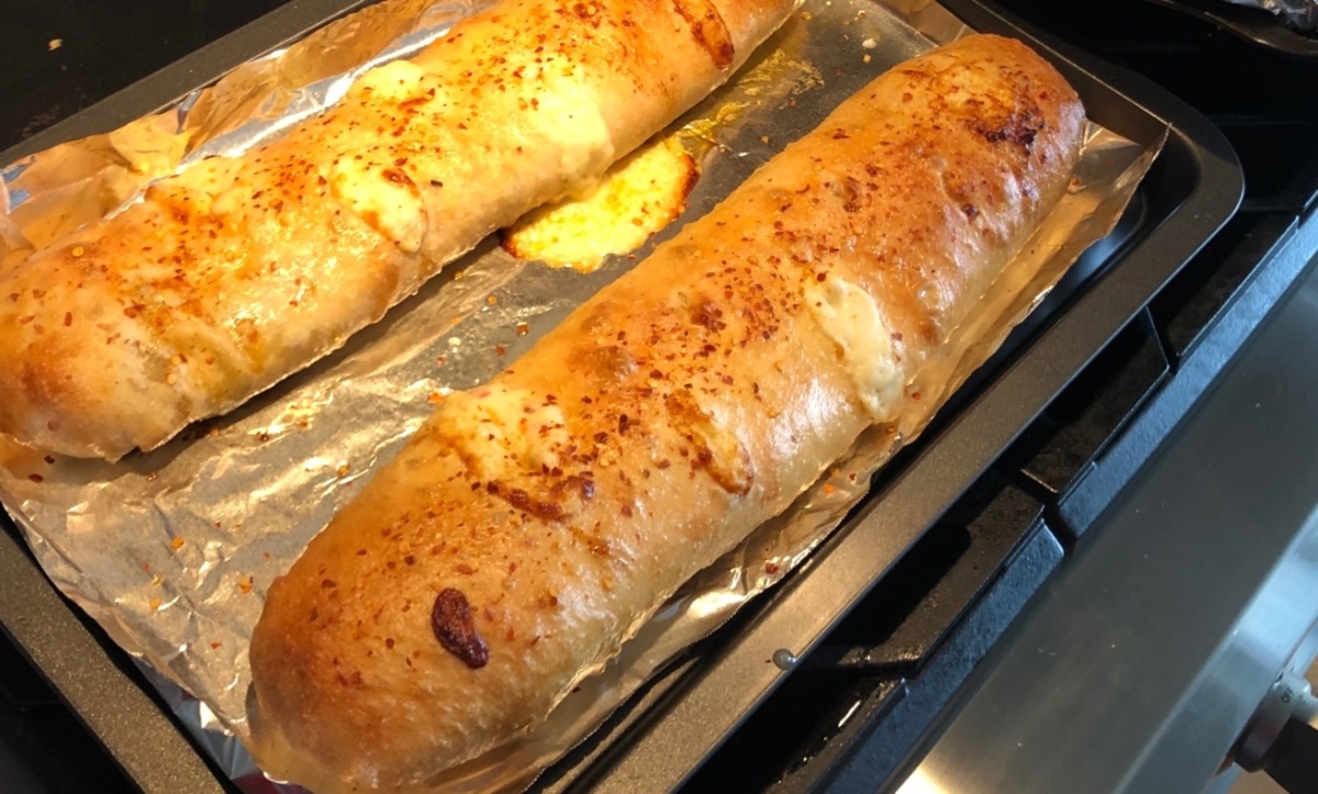 Stuffed breads (comes with marinara)