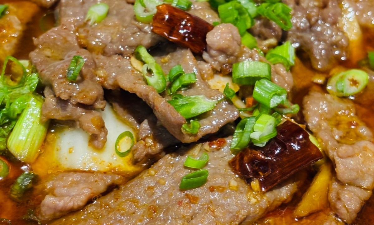 N17. Beef in Szechuan Spicy Soup