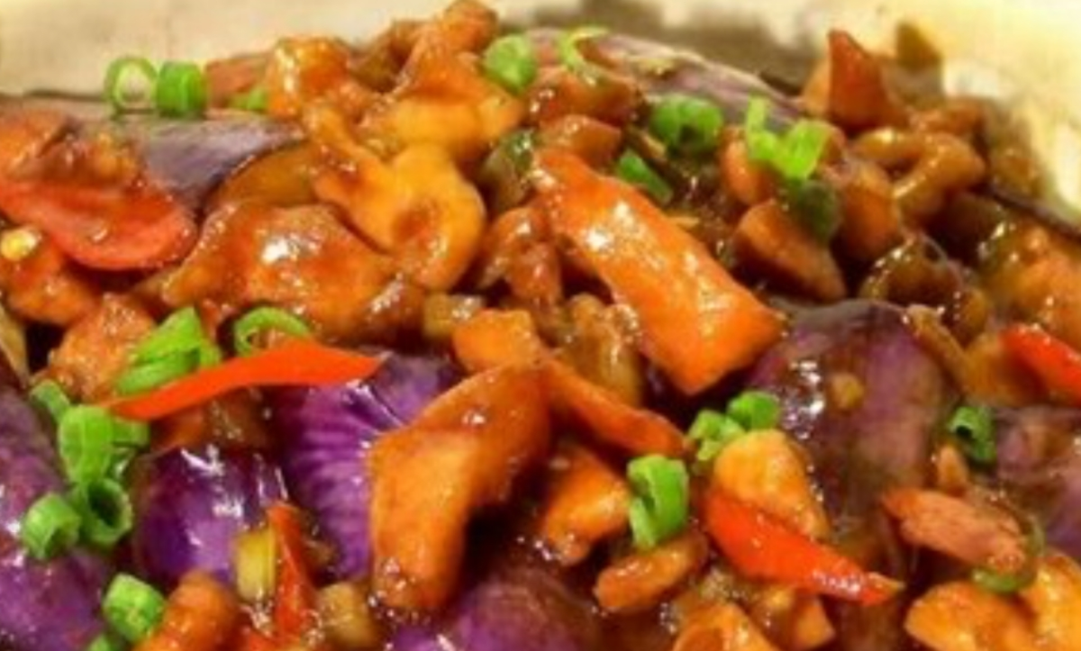 N24. Eggplant w. Five Spiced Pork in Pot