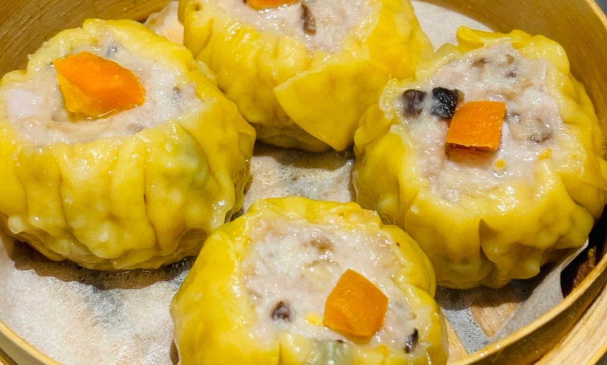 B8. Chicken Shu Mai