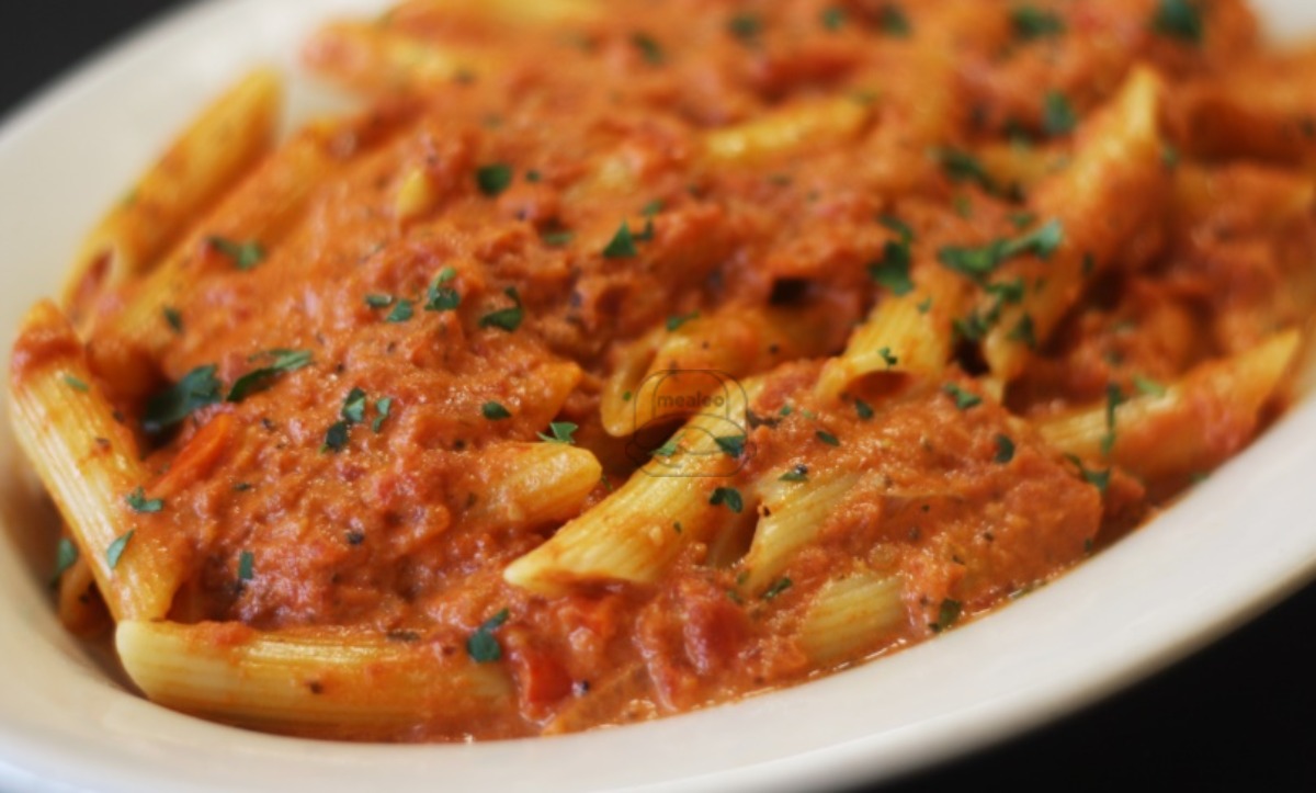 Pasta w/ Vodka Sauce