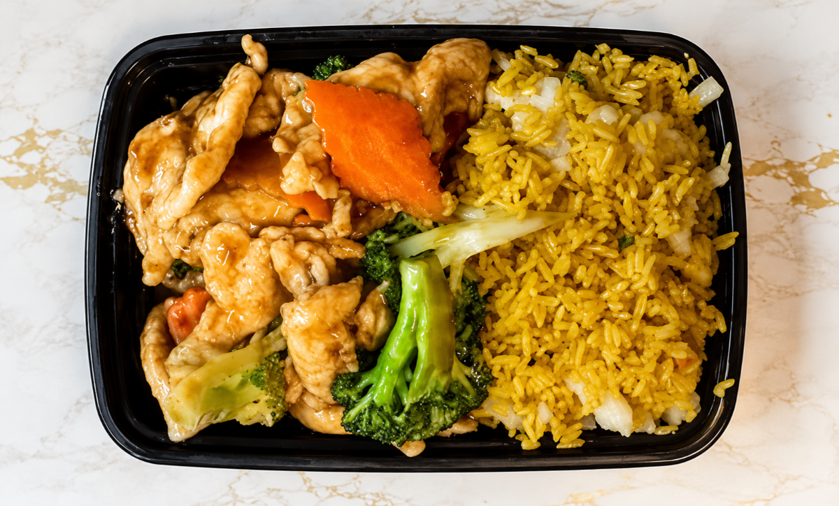 C23. Chicken w. Mixed Vegetable