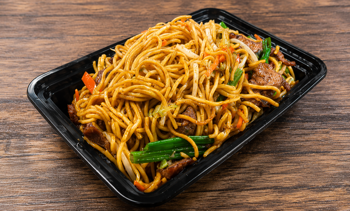 C32. Beef Lo Mein