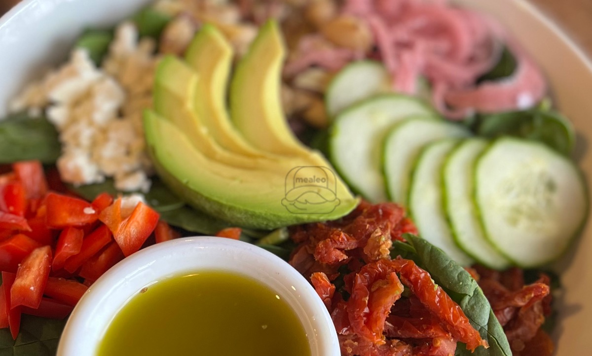 Mediterranean Summer Salad